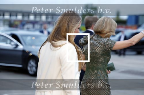 Amsterdam 18 april 2024
Contraprestatie
Koning Felipe en Koningin Letizia bieden het Koninklijk Paar een receptie aan in Museum STRAAT in Amsterdam. Hierbij is ook de Prinses van Oranje aanwezig. Tijdens de receptie openen de Koninklijke Paren een expositie van tien Spaanse en Nederlandse muurschilders. De tentoonstelling is tot en met 2 juni te bezoeken. Na de receptie neemt het Koninklijk Paar afscheid van de Spaanse Koning en Koningin. Aanwezig Koning Felipe Koningin Letizia Koning Willem Alexnader Koningin Maxima Prinses Amalia Prinses Margriet en Mr Pieter v Vollenhoven.