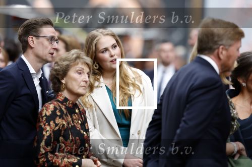 Amsterdam 18 april 2024
Contraprestatie
Koning Felipe en Koningin Letizia bieden het Koninklijk Paar een receptie aan in Museum STRAAT in Amsterdam. Hierbij is ook de Prinses van Oranje aanwezig. Tijdens de receptie openen de Koninklijke Paren een expositie van tien Spaanse en Nederlandse muurschilders. De tentoonstelling is tot en met 2 juni te bezoeken. Na de receptie neemt het Koninklijk Paar afscheid van de Spaanse Koning en Koningin. Aanwezig Koning Felipe Koningin Letizia Koning Willem Alexnader Koningin Maxima Prinses Amalia Prinses Margriet en Mr Pieter v Vollenhoven.