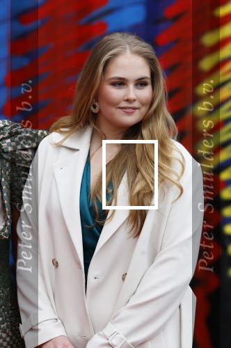 Amsterdam 18 april 2024
Contraprestatie
Koning Felipe en Koningin Letizia bieden het Koninklijk Paar een receptie aan in Museum STRAAT in Amsterdam. Hierbij is ook de Prinses van Oranje aanwezig. Tijdens de receptie openen de Koninklijke Paren een expositie van tien Spaanse en Nederlandse muurschilders. De tentoonstelling is tot en met 2 juni te bezoeken. Na de receptie neemt het Koninklijk Paar afscheid van de Spaanse Koning en Koningin. Aanwezig Koning Felipe Koningin Letizia Koning Willem Alexnader Koningin Maxima Prinses Amalia Prinses Margriet en Mr Pieter v Vollenhoven.