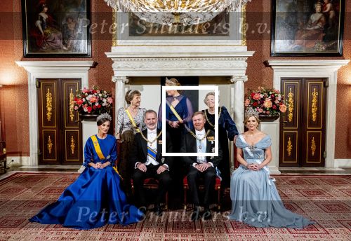 Amsterdam 17 april 2024
Staatsbezoek van Nederland en Spanje met Koning Willem Alexander Koningin Maxima Prinses Amalia Koning Felipe en Koninigin Letizia. Dit was het eerste staatsbanket van Prinses Amalia in het paleis op de Dam.