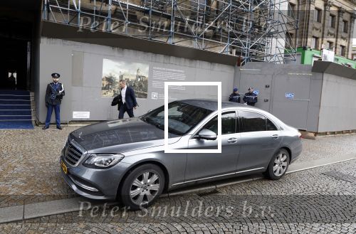 Amsterdam 17 april 2024
Staatsbezoek Nederland - Spanje met Koning Willem Alexander Koningin Maxima Koning Filipe en Koningin Letizia van Spanje aan Nederland . Prinses Amalia arriveert met haar auto bij het paleis . Ze heeft een tas bij met een slotje erop.