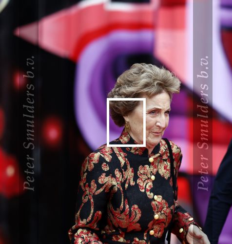 Amsterdam 18 april 2024
Contraprestatie
Koning Felipe en Koningin Letizia bieden het Koninklijk Paar een receptie aan in Museum STRAAT in Amsterdam. Hierbij is ook de Prinses van Oranje aanwezig. Tijdens de receptie openen de Koninklijke Paren een expositie van tien Spaanse en Nederlandse muurschilders. De tentoonstelling is tot en met 2 juni te bezoeken. Na de receptie neemt het Koninklijk Paar afscheid van de Spaanse Koning en Koningin. Aanwezig Koning Felipe Koningin Letizia Koning Willem Alexnader Koningin Maxima Prinses Amalia Prinses Margriet en Mr Pieter v Vollenhoven.