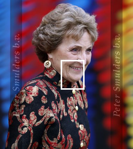 Amsterdam 18 april 2024
Contraprestatie
Koning Felipe en Koningin Letizia bieden het Koninklijk Paar een receptie aan in Museum STRAAT in Amsterdam. Hierbij is ook de Prinses van Oranje aanwezig. Tijdens de receptie openen de Koninklijke Paren een expositie van tien Spaanse en Nederlandse muurschilders. De tentoonstelling is tot en met 2 juni te bezoeken. Na de receptie neemt het Koninklijk Paar afscheid van de Spaanse Koning en Koningin. Aanwezig Koning Felipe Koningin Letizia Koning Willem Alexnader Koningin Maxima Prinses Amalia Prinses Margriet en Mr Pieter v Vollenhoven.