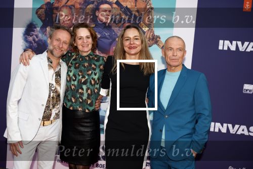 Amsterdam 8 april 2024
Premiere Invasie in Pathe Arena met oa 
Raymond Thiry met partner