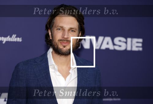 Amsterdam 8 april 2024
Premiere Invasie in Pathe Arena met oa Tarikh Jansen Ortal Vriend Raymond Thiry Gijs Scholten v Aschat Jasha Rudge Gijs Blom Fedja v Huet . Bobby Boermans is de regisseur. Renze Klamer kwam met