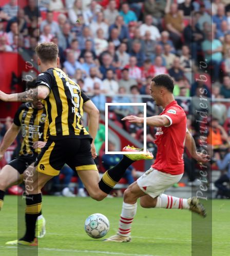 Eindhoven, 13 April 2024
Kompetitiewedstrijd PSV-Vitesse, eindstand 6-0
Sergino Dest