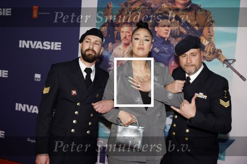 Amsterdam 8 april 2024
Premiere Invasie in Pathe Arena met oa Tarikh Jansen Ortal Vriend Raymond Thiry Gijs Scholten v Aschat Jasha Rudge Gijs Blom Fedja v Huet . Bobby Boermans is de regisseur. Soundos