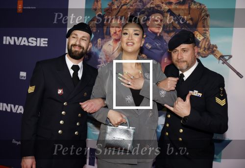 Amsterdam 8 april 2024
Premiere Invasie in Pathe Arena met oa Tarikh Jansen Ortal Vriend Raymond Thiry Gijs Scholten v Aschat Jasha Rudge Gijs Blom Fedja v Huet . Bobby Boermans is de regisseur. Soundos