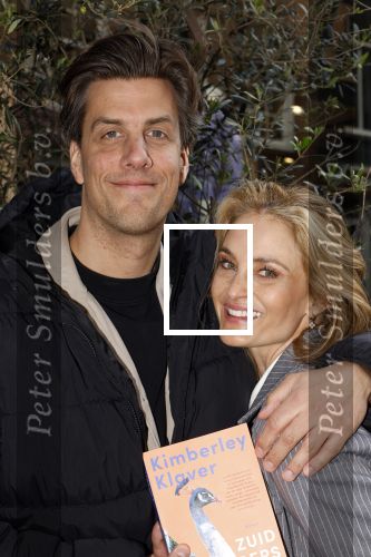 Amsterdam 16 april 2024
Boekpresentatie Kimberley Klaver. Haar 2e boek heet Zuid moeders hebben geen geheimen. Stephanie Klaver en Rob kemps
