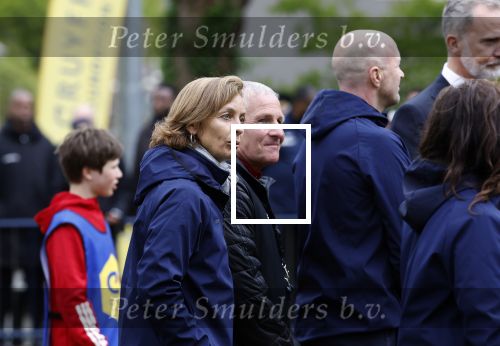 Amsterdam 17 april 2024
Staatsbezoek Nederland - Spanje met Koning Willem Alexander Koningin Maxima Koning Filipe en Koningin Letizia van Spanje aan Nederland . Koning Willem Alexander en Koning Felipe bezoeken Cruyff court in betondorp . oa aanwezig Jordy Cruijff Susila Cruijff Frank Rijkaard en Guus Hiddink.