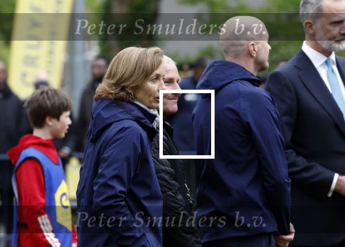 Amsterdam 17 april 2024
Staatsbezoek Nederland - Spanje met Koning Willem Alexander Koningin Maxima Koning Filipe en Koningin Letizia van Spanje aan Nederland . Koning Willem Alexander en Koning Felipe bezoeken Cruyff court in betondorp . oa aanwezig Jordy Cruijff Susila Cruijff Frank Rijkaard en Guus Hiddink.