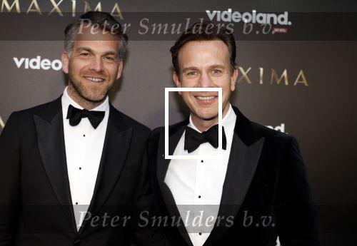 Amsterdam 15 april 2024
Premiere serie Maxima van Videoland in Tuschinski. Aanwezig oa Delfina Chaves en Martijn Lakemeier . Sven sauve met partner