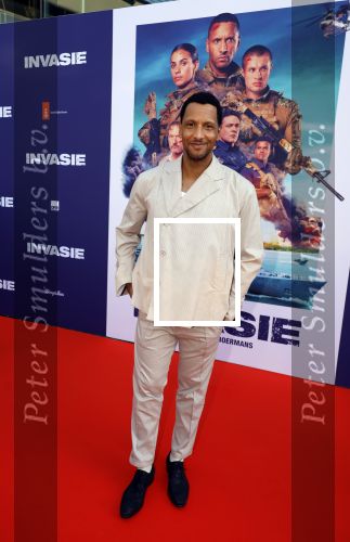 Amsterdam 8 april 2024
Premiere Invasie in Pathe Arena met oa Tarikh Jansen Ortal Vriend Raymond Thiry Gijs Scholten v Aschat Jasha Rudge Gijs Blom Fedja v Huet . Bobby Boermans is de regisseur.