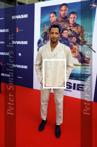 Amsterdam 8 april 2024
Premiere Invasie in Pathe Arena met oa Tarikh Jansen Ortal Vriend Raymond Thiry Gijs Scholten v Aschat Jasha Rudge Gijs Blom Fedja v Huet . Bobby Boermans is de regisseur.