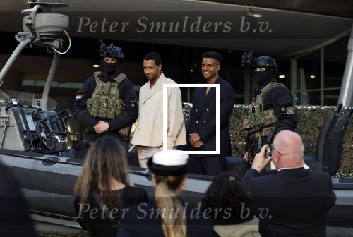 Amsterdam 8 april 2024
Premiere Invasie in Pathe Arena met oa Tarikh Jansen Ortal Vriend Raymond Thiry Gijs Scholten v Aschat Jasha Rudge Gijs Blom Fedja v Huet . Bobby Boermans is de regisseur.