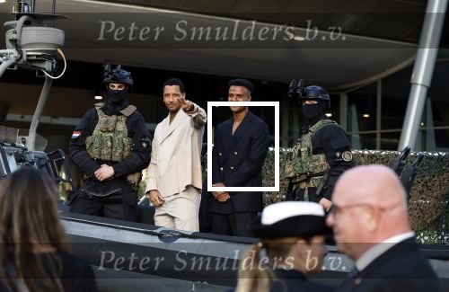 Amsterdam 8 april 2024
Premiere Invasie in Pathe Arena met oa Tarikh Jansen Ortal Vriend Raymond Thiry Gijs Scholten v Aschat Jasha Rudge Gijs Blom Fedja v Huet . Bobby Boermans is de regisseur.
