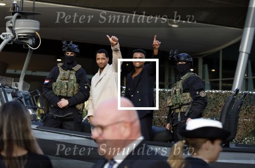 Amsterdam 8 april 2024
Premiere Invasie in Pathe Arena met oa Tarikh Jansen Ortal Vriend Raymond Thiry Gijs Scholten v Aschat Jasha Rudge Gijs Blom Fedja v Huet . Bobby Boermans is de regisseur.