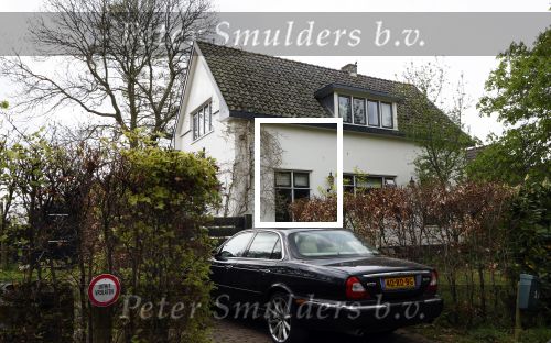 Zuiderwoude 12 en 13 april 2024
Het huis van Thijs Romer . Iemand heeft een boek voor zijn deur gezet .