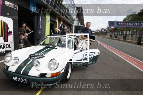 Zolder 15 april 2024
Presentatie nieuwe State of Art 24 uur van Le Mans racing lijn met mederwerking van State of Art Ambassadeur Tom Waes . Tom kwam aanrijden in een old timer porsche 911.