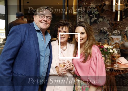 Nuland 4 april 2024
Presentatie nieuwe Rose van Toos v d Valk. Presentatie was in het nieuwe hotel Nuland.