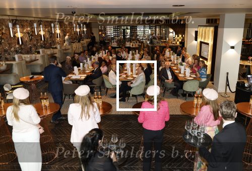 Nuland 4 april 2024
Presentatie nieuwe Rose van Toos v d Valk. Presentatie was in het nieuwe hotel Nuland.