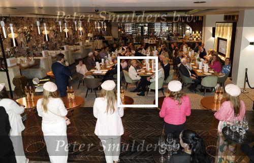 Nuland 4 april 2024
Presentatie nieuwe Rose van Toos v d Valk. Presentatie was in het nieuwe hotel Nuland.