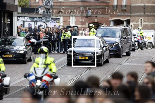 Amsterdam 18 april 2024
Koningin Maxima en Koningin Latizia van Spanje bezoeken Lab6 in Amsterdam west en aansluiten gaan ze naar 10 jaar bestaan Amsterdam Spanish film festival in Tuschinski. Veel publiek