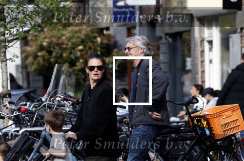 Amsterdam 12 april 2024
Victor Reinier op de fiets in Amsterdam zuid.
