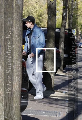 Amsterdam 28 april 2026
Antoon gaatr trainen en boodschappen doen in de Jordaan