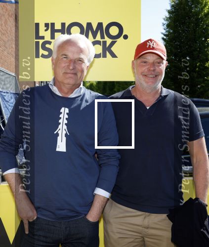 Amsterdam 22 april 2026
Presentatie nieuwe L Homo . Nicolas Keenan staat op de cover . Bob Sikkes met partner Michiel Engbers
