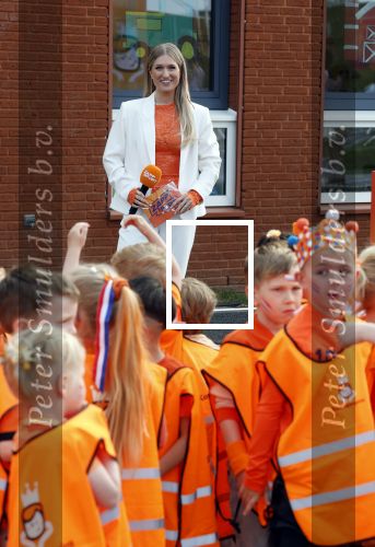 Zeewolde 17 april 2026
Koning Willem Alexander bezoekt de koningsspelen in Zeewolde . Britt Dekker presenteert het .