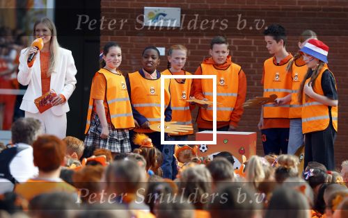 Zeewolde 17 april 2026
Koning Willem Alexander bezoekt de koningsspelen in Zeewolde . Britt Dekker presenteert het .