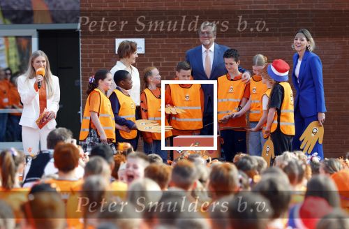 Zeewolde 17 april 2026
Koning Willem Alexander bezoekt de koningsspelen in Zeewolde . Britt Dekker presenteert het .