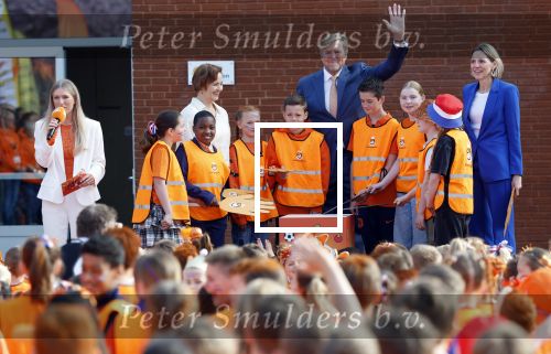 Zeewolde 17 april 2026
Koning Willem Alexander bezoekt de koningsspelen in Zeewolde . Britt Dekker presenteert het .