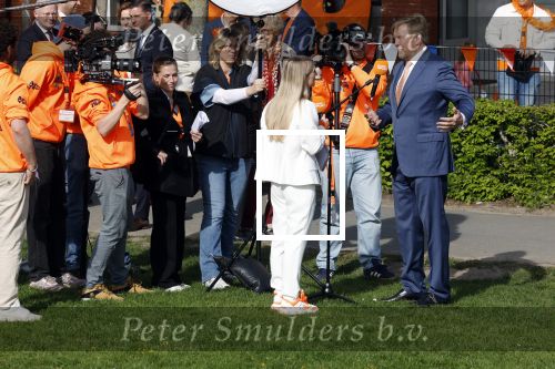 Zeewolde 17 april 2026
Koning Willem Alexander bezoekt de koningsspelen in Zeewolde . Britt Dekker presenteert het .