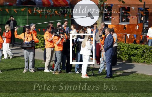 Zeewolde 17 april 2026
Koning Willem Alexander bezoekt de koningsspelen in Zeewolde . Britt Dekker presenteert het .