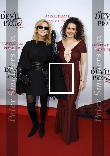 Amsterdam 28 april 2026
Premiere The Devil wears Prada 2 in Tuschinski . Daphne Deckers met dochter Emma Deckers