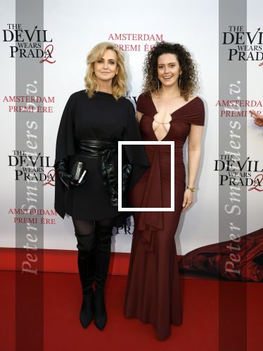 Amsterdam 28 april 2026
Premiere The Devil wears Prada 2 in Tuschinski . Daphne Deckers met dochter Emma Deckers
