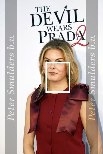 Amsterdam 28 april 2026
Premiere The Devil wears Prada 2 in Tuschinski . Eloise v Oranje kwam met twee vriendinnen