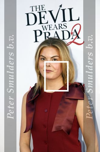 Amsterdam 28 april 2026
Premiere The Devil wears Prada 2 in Tuschinski . Eloise v Oranje kwam met twee vriendinnen