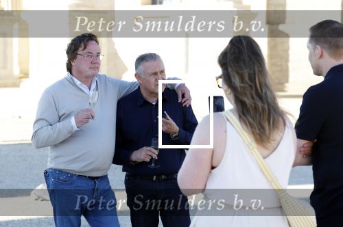Malta 7 april 2026
John de Bever en Kees de Bever maken bij de Smart City Malta Studios bekend dat ze een speelfilm op gaan nemen . De film gaat heten alles voor de fans . Franz Bergman en Paul Sies