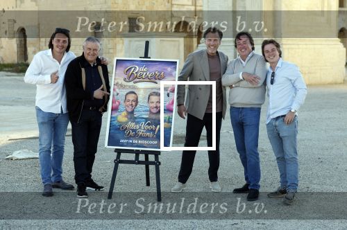 Malta 7 april 2026
John de Bever en Kees de Bever maken bij de Smart City Malta Studios bekend dat ze een speelfilm op gaan nemen . De film gaat heten alles voor de fans . Franz Bergman en zonen  Paul Sies Niels Houtepen