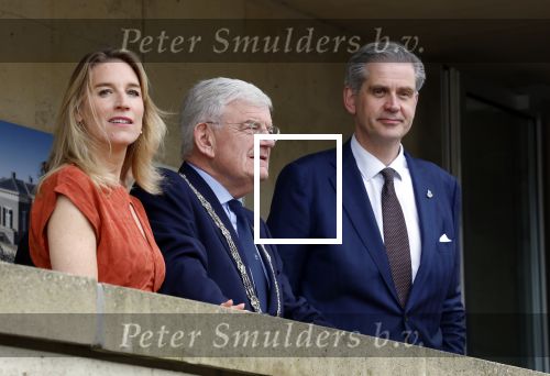 Scheveningen 2 april 2026
Koningin MÃ¡xima opent de gerenoveerde boulevard. De Scheveningse boulevard, al decennialang een van de bekendste en meest bezochte kustpromenades van Nederland, is de afgelopen jaren vernieuwd om beter aan te sluiten bij het groeiende aantal bezoekers en klaar te zijn voor de toekomst. Burgemeester Jan v Zanen begeleidde de Koningin . OOk de commisaris van de koning Wouter Kolff was aanwezig .