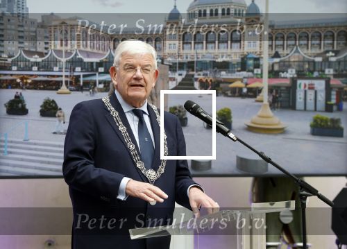 Scheveningen 2 april 2026
Koningin MÃ¡xima opent de gerenoveerde boulevard. De Scheveningse boulevard, al decennialang een van de bekendste en meest bezochte kustpromenades van Nederland, is de afgelopen jaren vernieuwd om beter aan te sluiten bij het groeiende aantal bezoekers en klaar te zijn voor de toekomst. Burgemeester Jan v Zanen begeleidde de Koningin . OOk de commisaris van de koning Wouter Kolff was aanwezig .