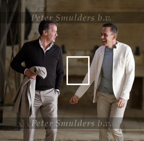 Malta 7 april 2026
John de Bever en Kees de Bever maken bij de Smart City Malta Studios bekend dat ze een speelfilm op gaan nemen . De film gaat heten alles voor de fans .
