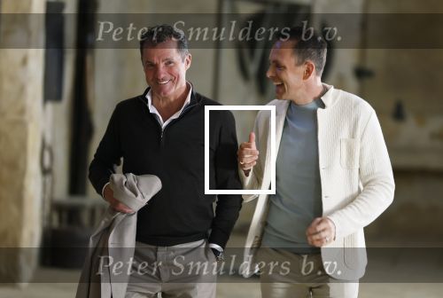 Malta 7 april 2026
John de Bever en Kees de Bever maken bij de Smart City Malta Studios bekend dat ze een speelfilm op gaan nemen . De film gaat heten alles voor de fans .