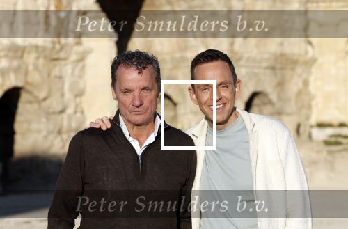 Malta 7 april 2026
John de Bever en Kees de Bever maken bij de Smart City Malta Studios bekend dat ze een speelfilm op gaan nemen . De film gaat heten alles voor de fans .