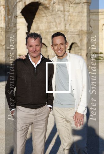 Malta 7 april 2026
John de Bever en Kees de Bever maken bij de Smart City Malta Studios bekend dat ze een speelfilm op gaan nemen . De film gaat heten alles voor de fans .