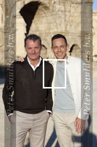 Malta 7 april 2026
John de Bever en Kees de Bever maken bij de Smart City Malta Studios bekend dat ze een speelfilm op gaan nemen . De film gaat heten alles voor de fans .