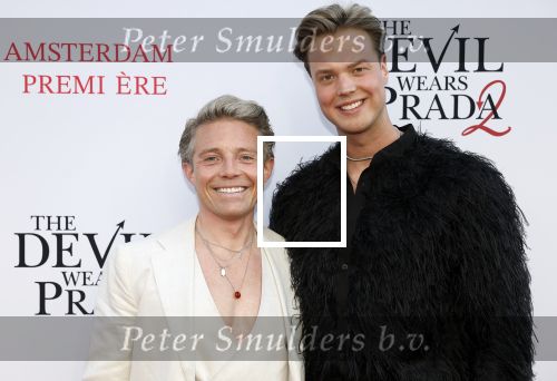 Amsterdam 28 april 2026
Premiere The Devil wears Prada 2 in Tuschinski . Joshua Luza kwam met zijn nieuwe vriend Jesper Moser